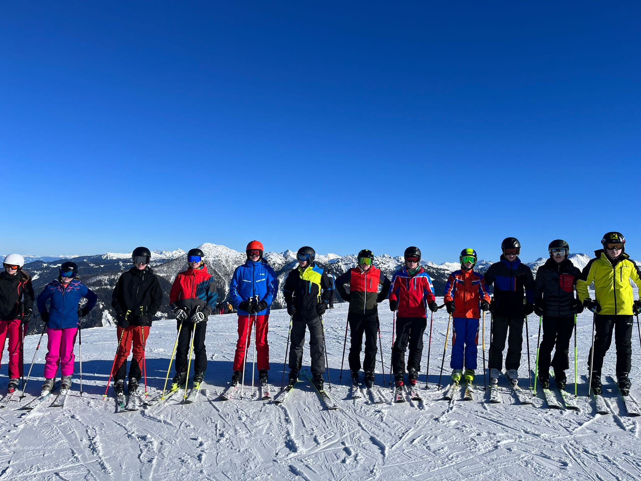 Schikurs der ersten Jahrgänge in Flachau