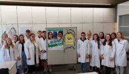 Mit Chemie für die Umwelt – Klasse 2lm beim Projektwettbewerb
