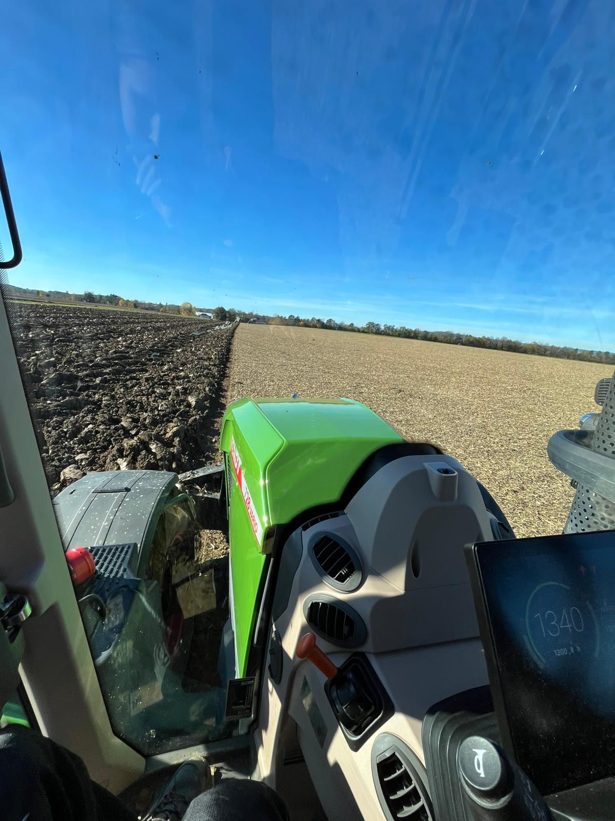 PHOTO-2025-11-11-15-17-36