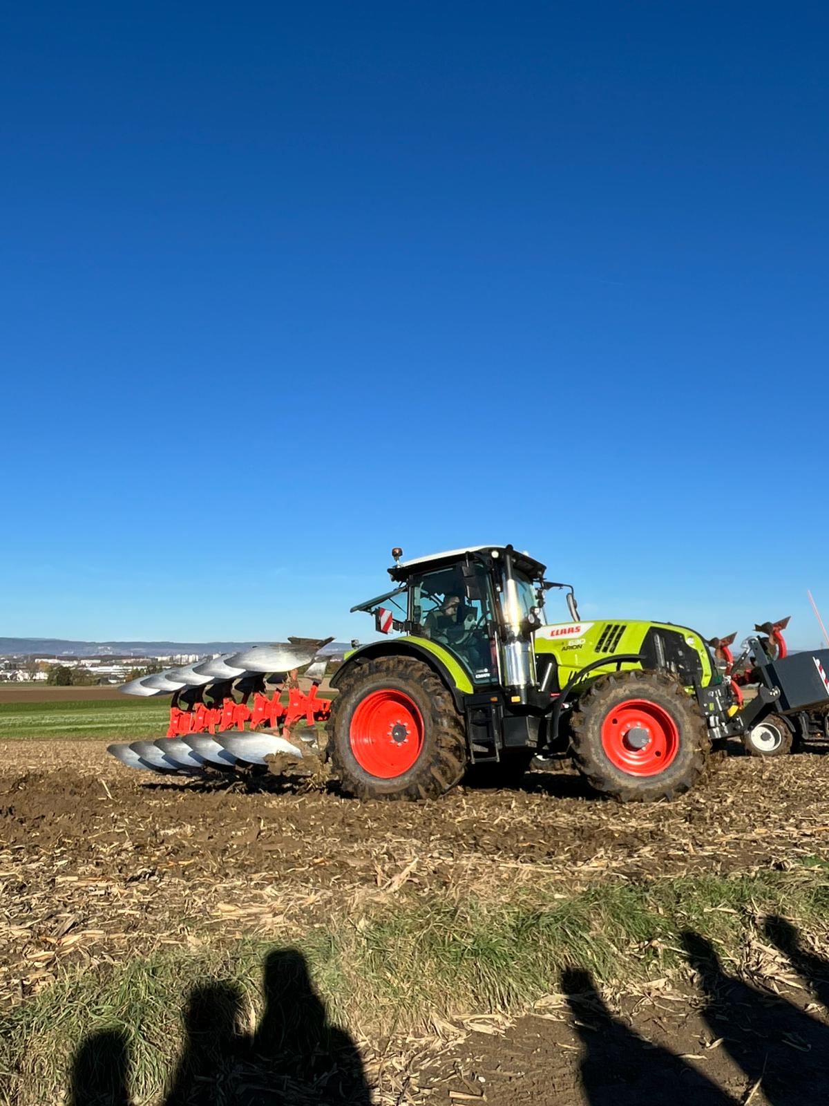 PHOTO-2025-11-11-15-17-42