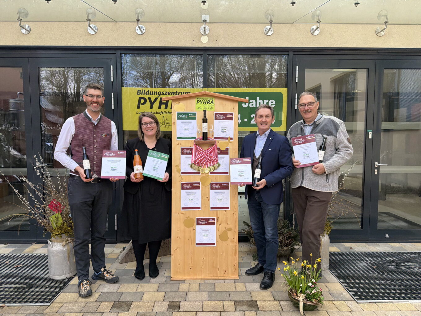 LFS Pyhra überzeugt bei Ab-Hof-Messe mit 16 Medaillen