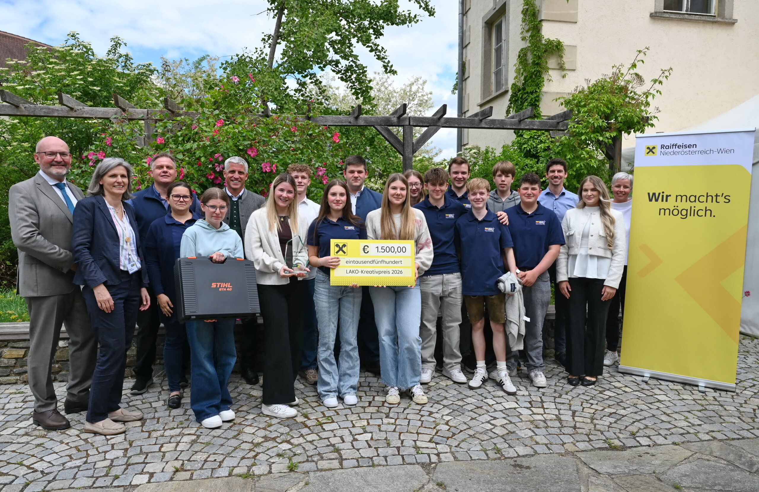 Krems 1. Platz-26 Copyright Mück